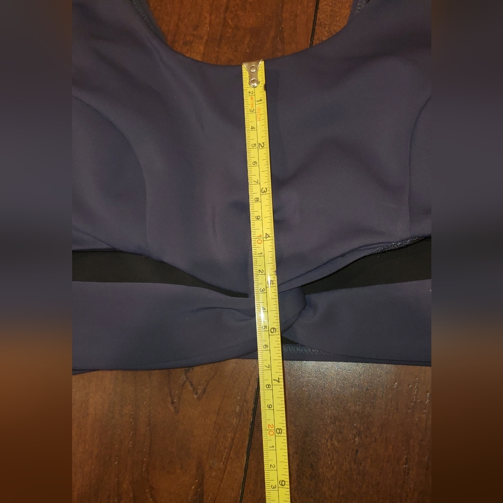 Lovewave Revolve Zuma Sports Bra in size Medium Gray - Picture 7 of 9